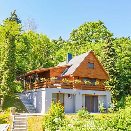 Mar Varta-lak Erdei Wellness Vendeghaz Esztergom