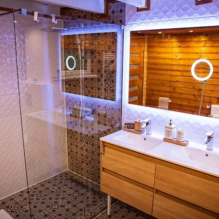 Holiday home Mar Varta-lak Erdei Wellness Vendeghaz *