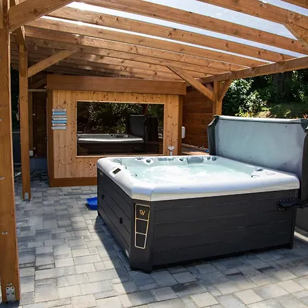 Holiday home Mar Varta-lak Erdei Wellness Vendeghaz *