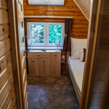 Már Várta-lak Erdei Wellness